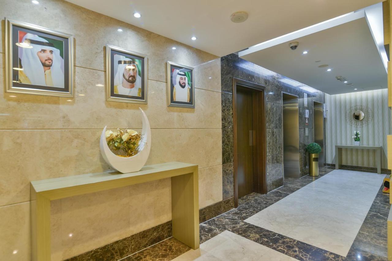 Vista Hotel Apartments Deluxe Дубай Экстерьер фото
