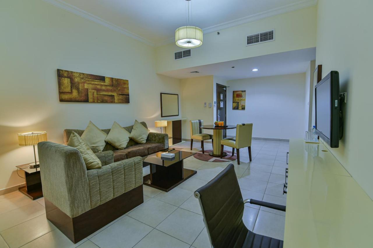 Vista Hotel Apartments Deluxe Дубай Экстерьер фото